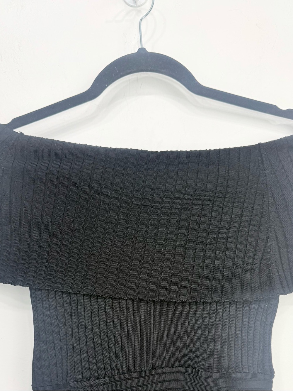 White House Black Market Black Ribbed Knit Off Shoulder Side Tie Crop Sweater - Picture 10 of 13